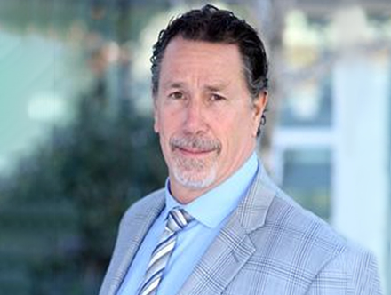 임원의 얼굴사진